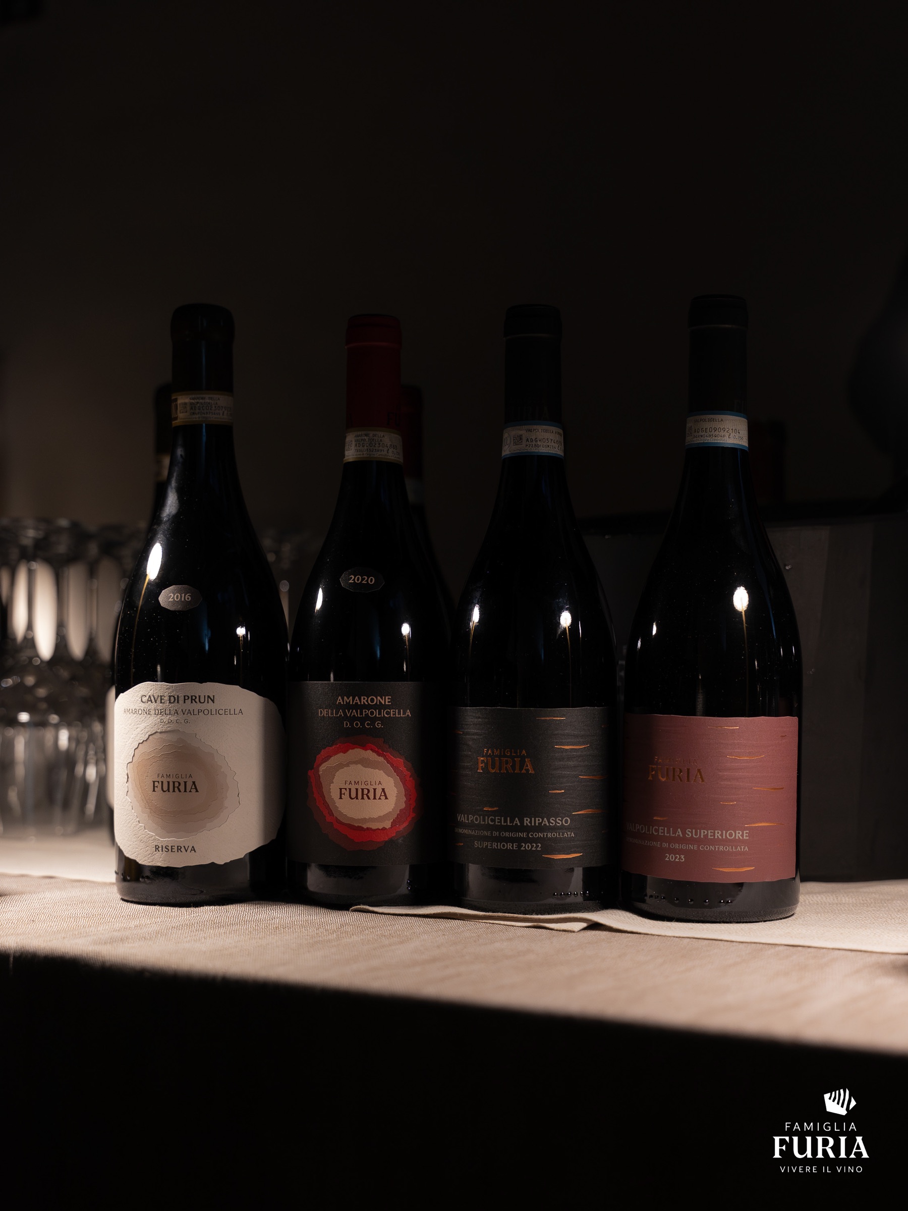 Commercial — FAMIGLIA FURIA — 6